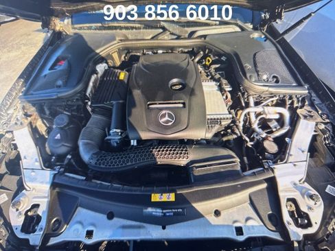 Used 2018 Mercedes-Benz E 300 4MATIC w/ Premium 2 Package image 6