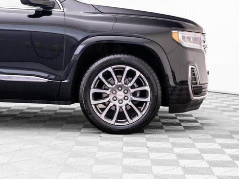 Used 2023 GMC Acadia Denali w/ Denali Ultimate Package AWD/4WD image 38