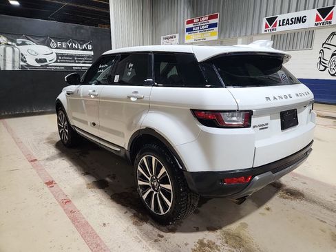 Used 2017 Land Rover Range Rover Evoque HSE image 6