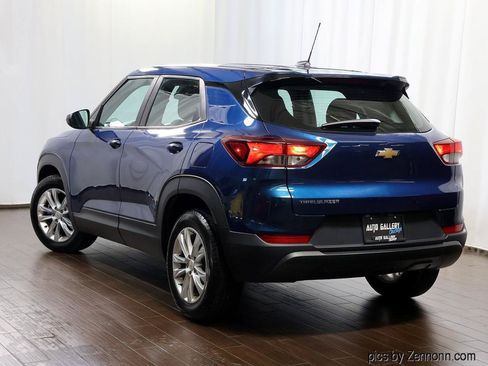 Used 2021 Chevrolet TrailBlazer LS FWD image 9