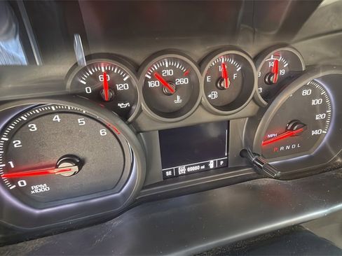 Used 2021 Chevrolet Silverado 1500 Custom Trail Boss w/ LPO, Dark Essentials Package image 9