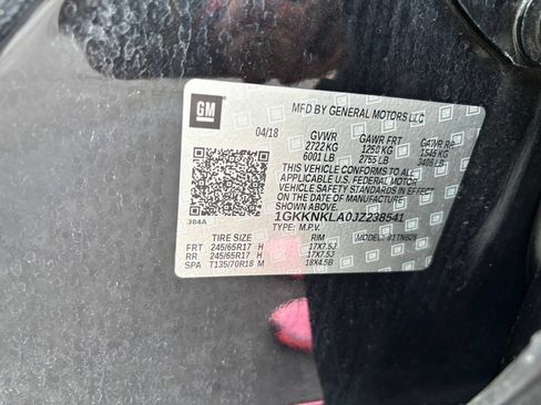 Used 2018 GMC Acadia SLE FWD image 14