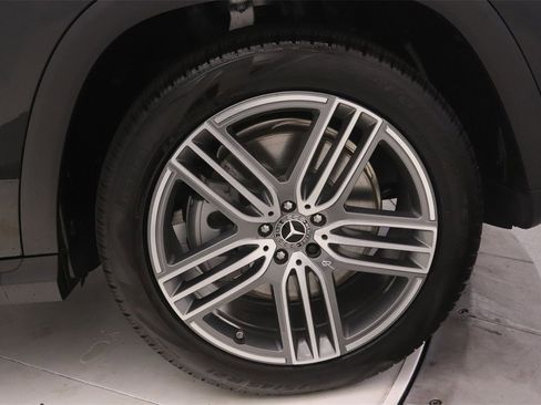 New 2026 Mercedes-Benz GLS 450 GLS 450 image 13