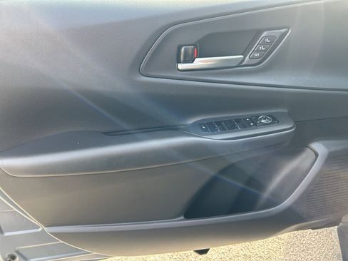 Used 2024 Toyota Prius Prime Premium image 19