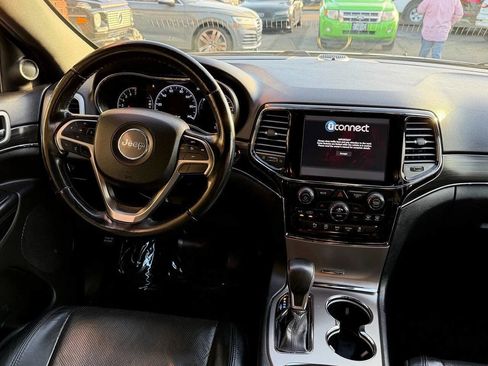 Used 2019 Jeep Grand Cherokee Limited w/ Luxury Group II image 18