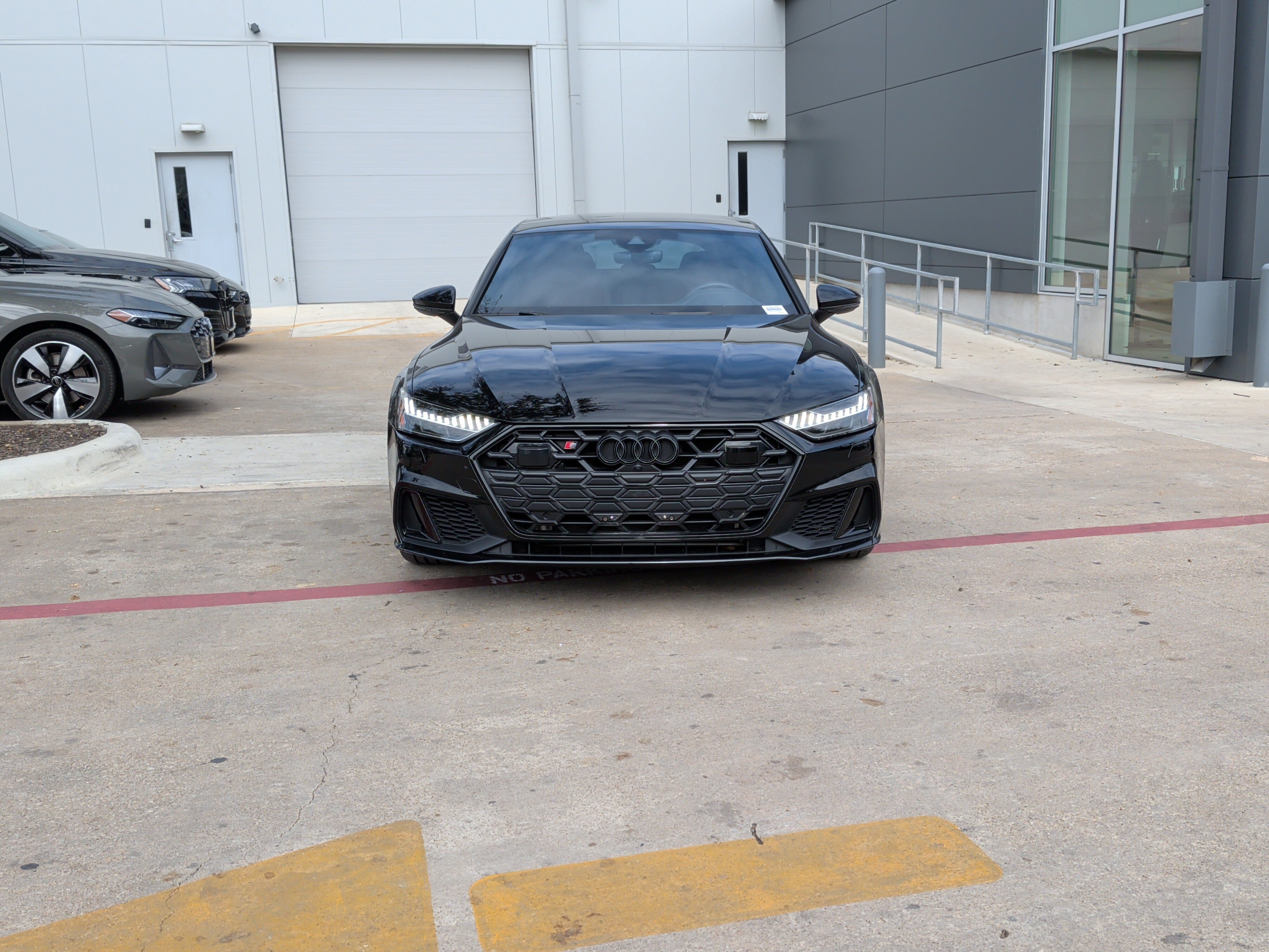 Certified 2024 Audi S7 Premium Plus w/ Premium Plus Package AWD/4WD image 3