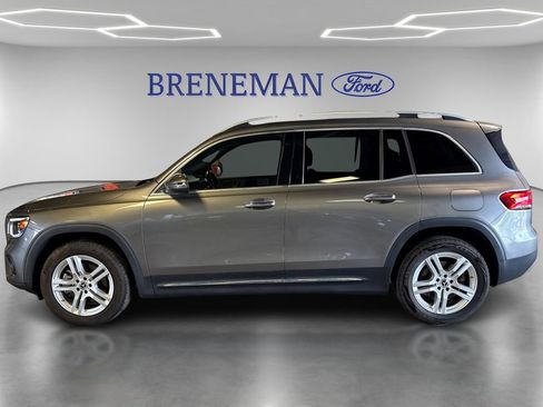 Used 2021 Mercedes-Benz GLB 250 4MATIC image 10