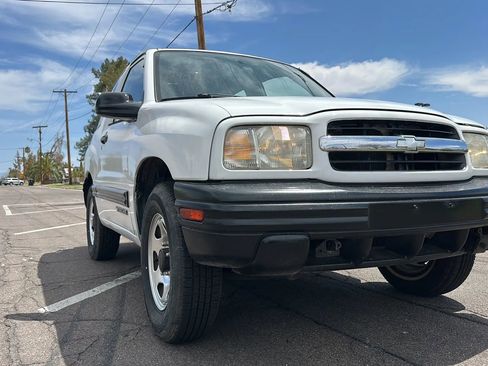 Used 1999 Chevrolet Tracker 2WD Convertible image 8