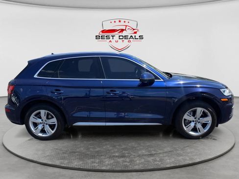 Used 2019 Audi Q5 2.0T Premium Plus w/ Premium Plus Package AWD/4WD image 9