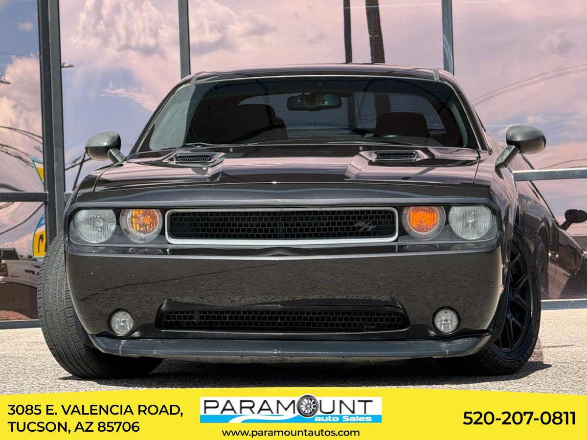 Used 2013 Dodge Challenger R/T RWD image 1