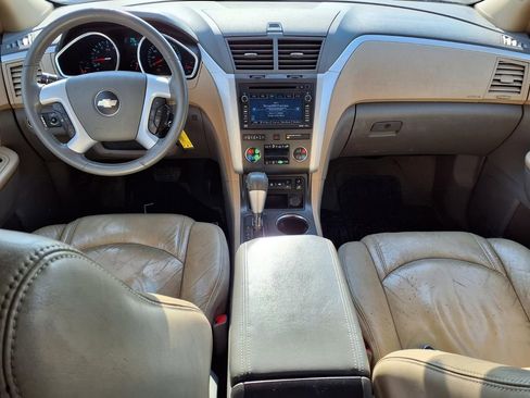Used 2009 Chevrolet Traverse LT image 9