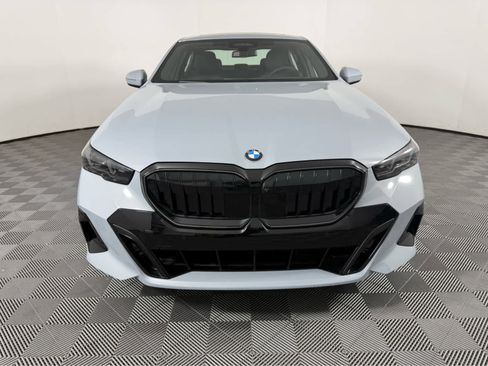 New 2026 BMW 540i xDrive w/ M Sport Package image 8