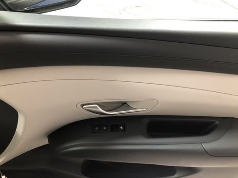 New 2026 Hyundai Tucson SE image 14