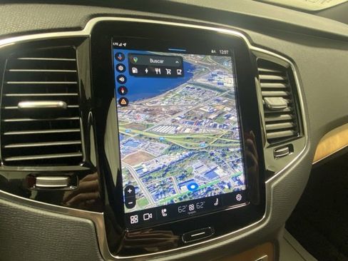 Certified 2024 Volvo XC90 T8 Plus w/ Protection Package Premier image 19