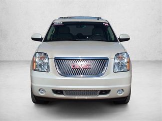 Used 2014 GMC Yukon Denali video 2