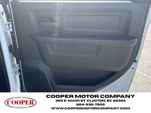 Used 2024 RAM 3500 Tradesman w/ Chrome Appearance Group image 16