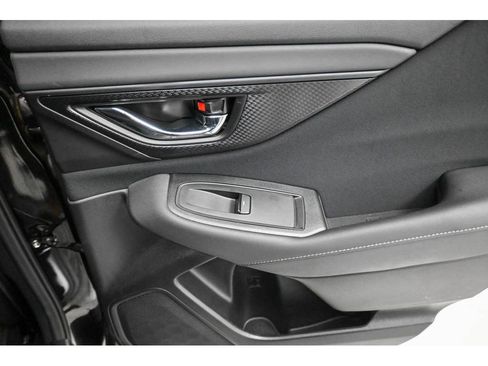 Used 2023 Subaru Outback Premium image 18