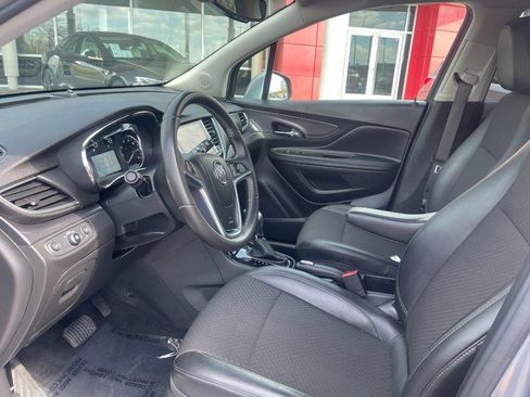 Used 2019 Buick Encore Sport Touring w/ Safety Package FWD image 18