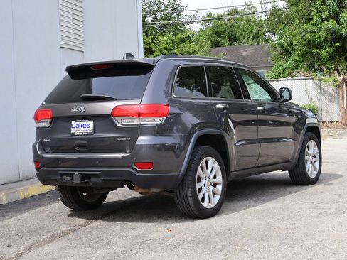 Used 2017 Jeep Grand Cherokee Limited w/ Trailer Tow Group IV AWD/4WD image 7