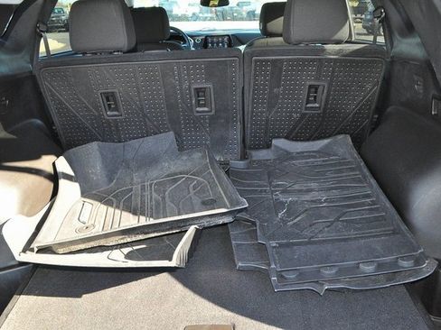 Used 2022 Chevrolet Blazer LT image 20