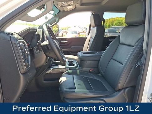Used 2022 Chevrolet Silverado 2500 LTZ w/ LTZ Plus Package AWD/4WD image 2
