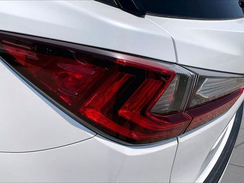 Used 2018 Lexus RX 450hL Premium w/ Premium Package AWD/4WD image 29