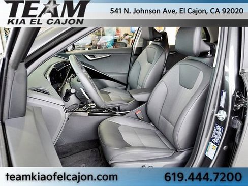 Certified 2025 Kia Niro Wind image 17