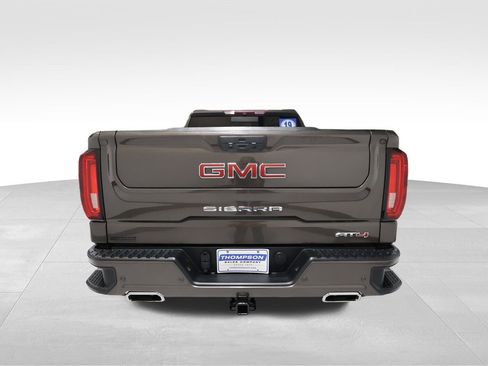 Used 2019 GMC Sierra 1500 AT4 w/ AT4 Premium Package image 3