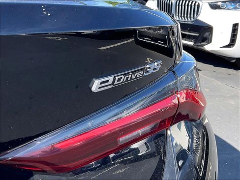 Used 2023 BMW i4 eDrive35 w/ Premium Package RWD image 25