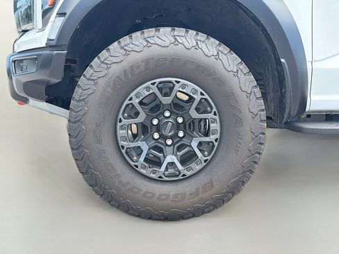 Used 2024 Ford F150 Raptor w/ Equipment Group 803A Raptor R AWD/4WD image 42