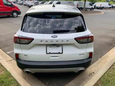Used 2022 Ford Escape SE AWD/4WD image 31