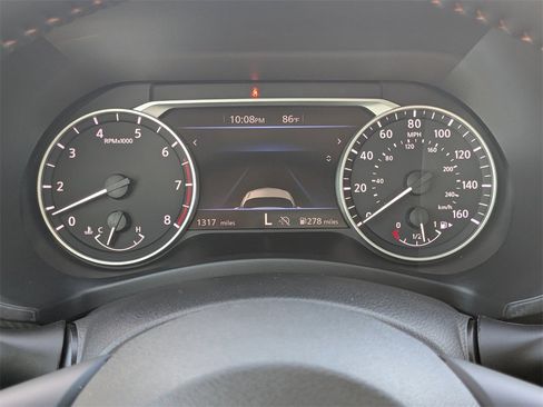 Used 2025 Nissan Sentra SR w/ SR Premium Package image 23