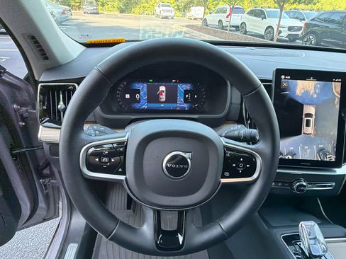 Certified 2026 Volvo XC90 B6 Plus AWD/4WD image 25