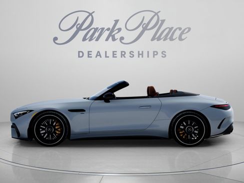 Used 2022 Mercedes-Benz SL 63 AMG 4MATIC image 6