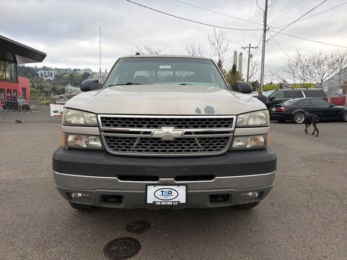 Used 2005 Chevrolet Silverado 3500 LS w/ Heavy-Duty Power Package image 8