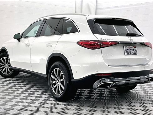 Certified 2023 Mercedes-Benz GLC 300 image 10