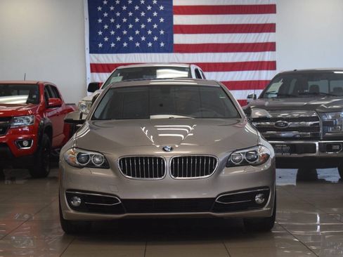 Used 2014 BMW 528i Sedan RWD image 6