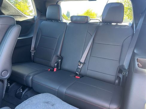 Used 2024 Chevrolet Traverse RS w/ LPO, Floor Liner Package image 35