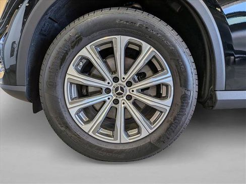 Used 2026 Mercedes-Benz GLC 300 4MATIC image 24