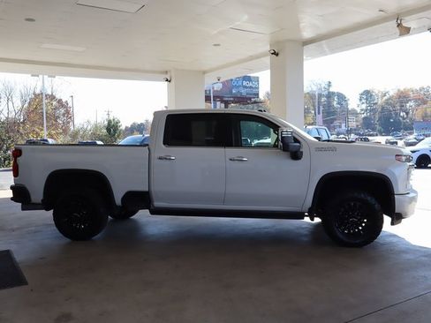 Used 2022 Chevrolet Silverado 2500 High Country image 7