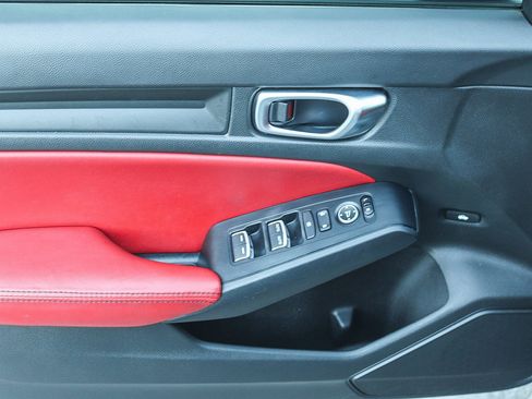 Used 2024 Honda Civic Sport image 22