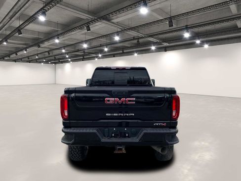 Used 2023 GMC Sierra 2500 AT4 w/ AT4 Premium Plus Package image 6