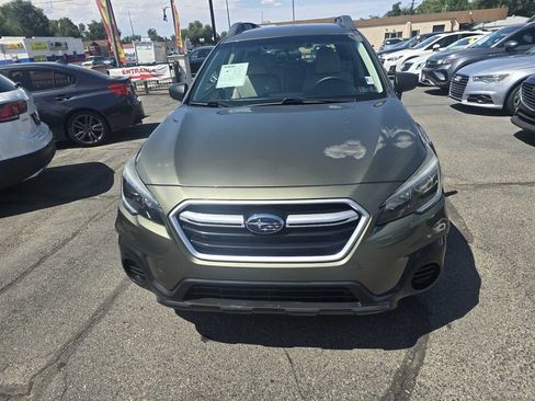 Used 2019 Subaru Outback 2.5i AWD/4WD image 3
