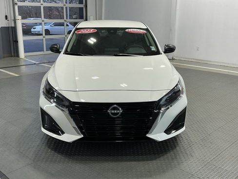 Used 2025 Nissan Altima 2.5 S image 32