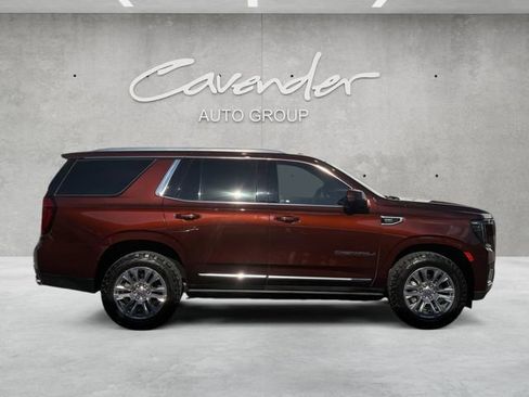 Used 2022 GMC Yukon Denali AWD/4WD image 8