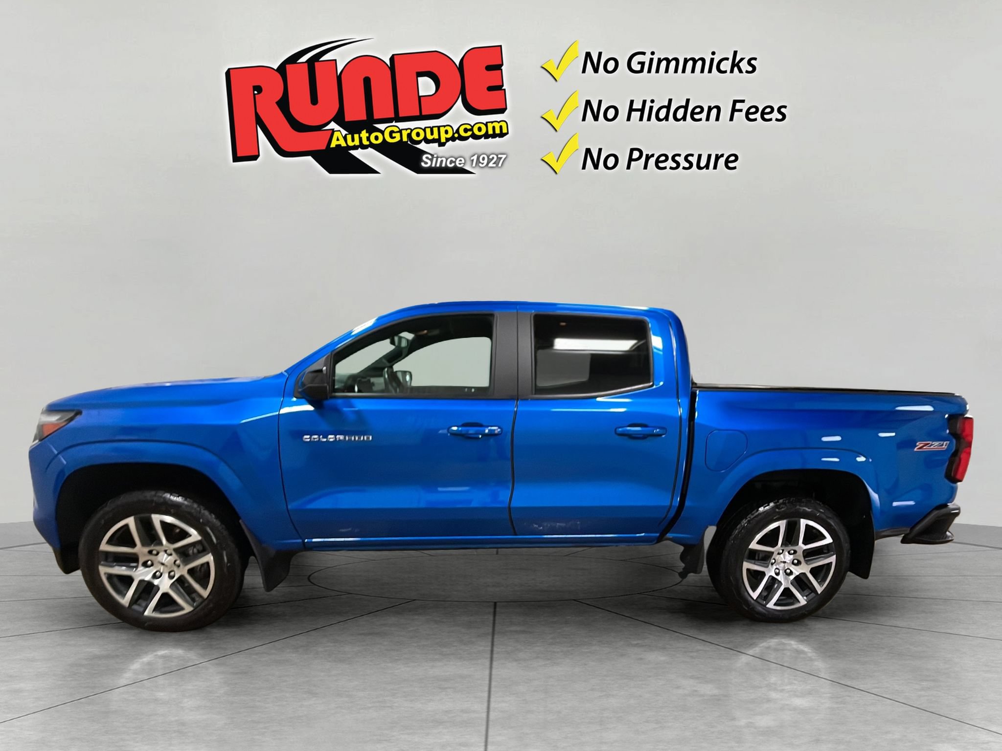 Used 2024 Chevrolet Colorado Z71 w/ Z71 Convenience Package 2 AWD/4WD image 3