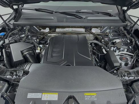 Used 2025 Audi Q5 Premium Plus image 29