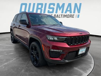 Used 2024 Jeep Grand Cherokee Limited w/ Black Appearance Package