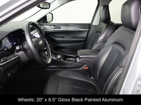 Used 2022 Jeep Grand Cherokee L Limited w/ Black Appearance Package RWD image 14