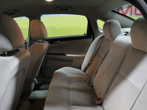 Used 2016 Chevrolet Impala Limited LS image 14
